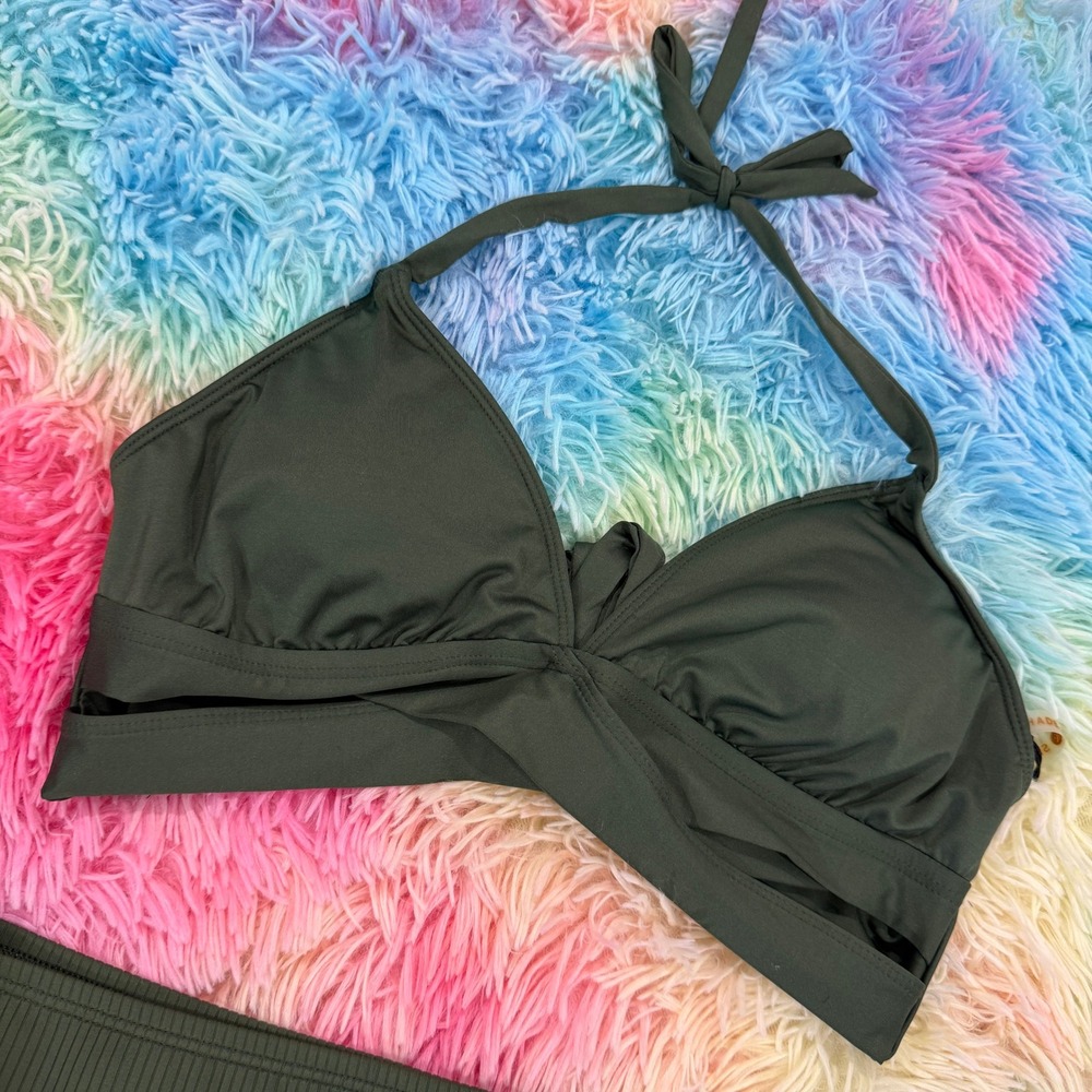 Shade & Shore Bikini Top Women M‎ Green NEW Wrap Halter Cutout Swimwear